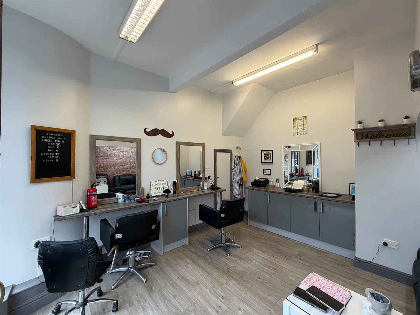 Ground Floor Lock Up Retail Unit, 17A New Road, Porthcawl, CF36 5DL